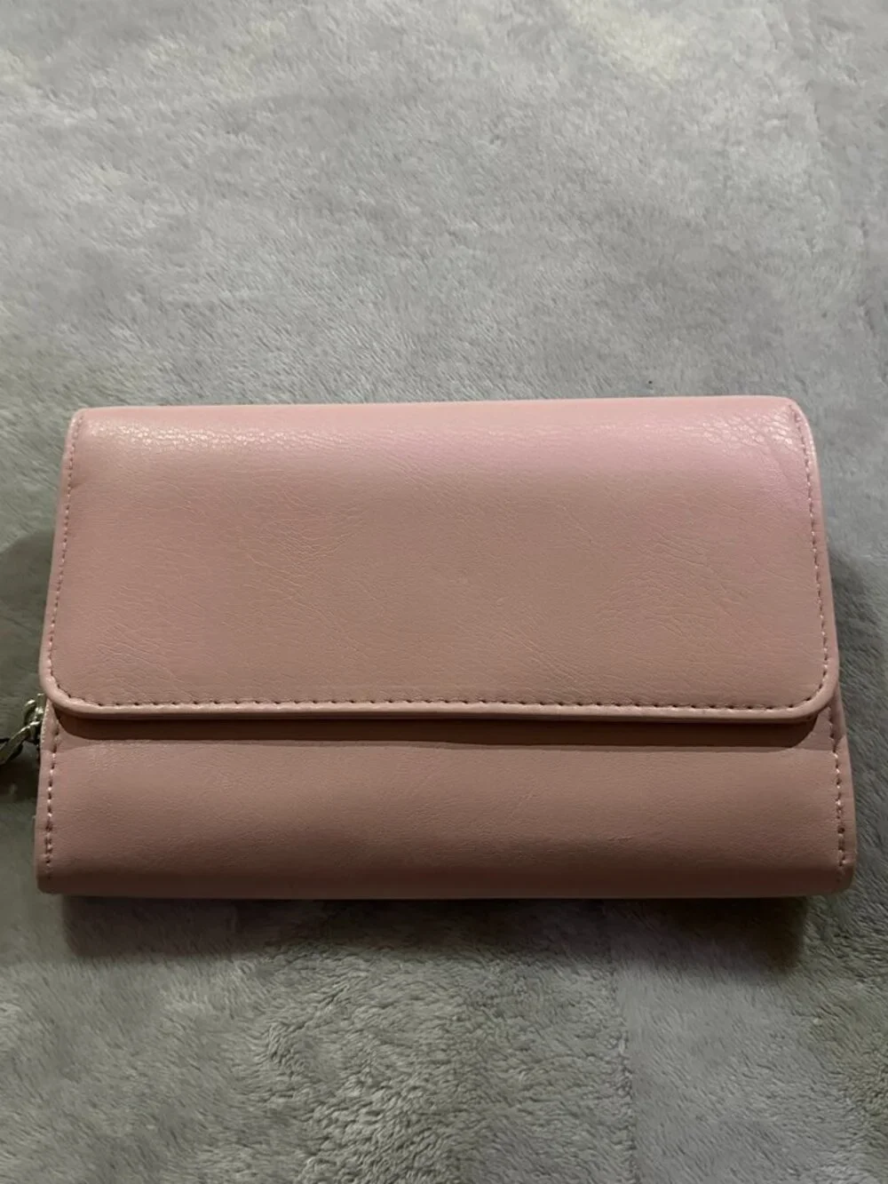 NWT Kohls Pink Wallet with RFID Blocking